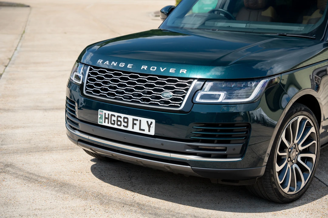 2020 Land Rover Range Rover L405 - Image 18 of 31