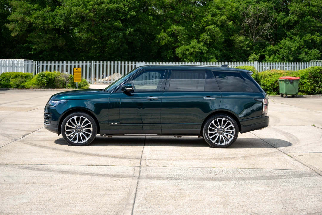 2020 Land Rover Range Rover L405 - Image 4 of 31