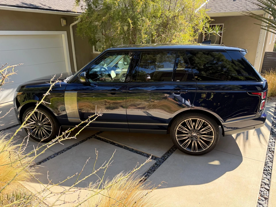 2020 Land Rover Range Rover L405 - Image 12 of 31