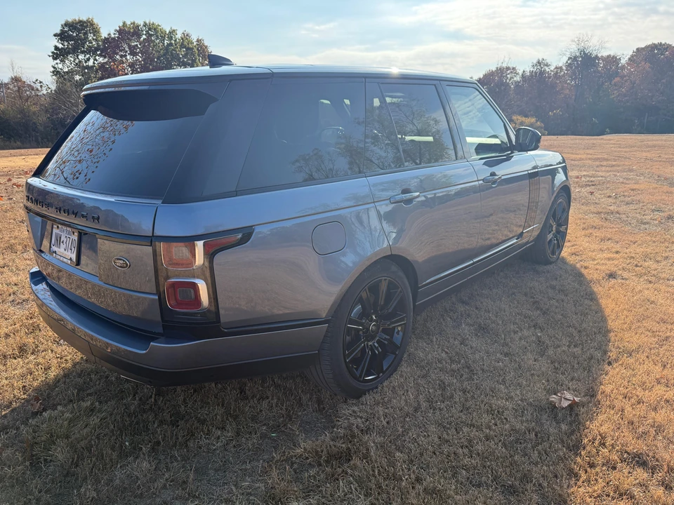 2020 Land Rover Range Rover L405 - Image 10 of 31