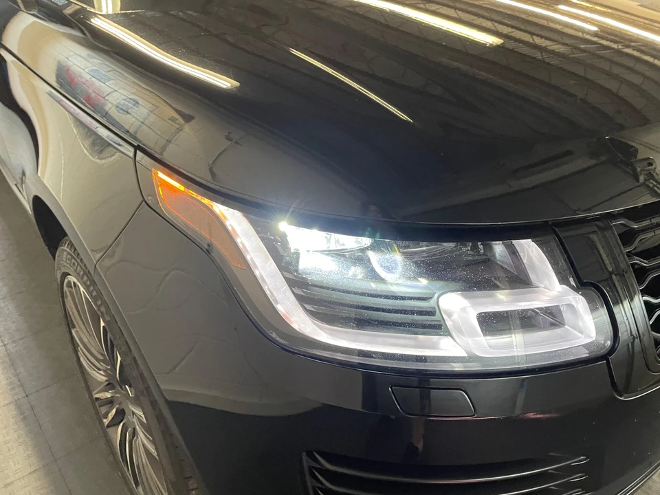 2020 Land Rover Range Rover L405 - Image 11 of 31