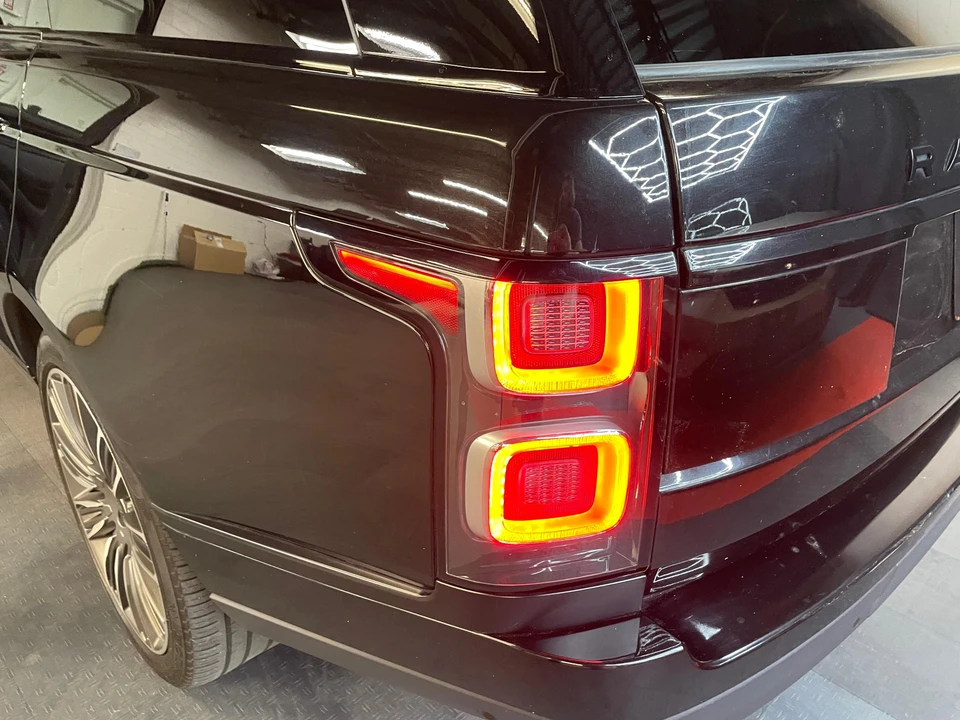2020 Land Rover Range Rover L405 - Image 16 of 31