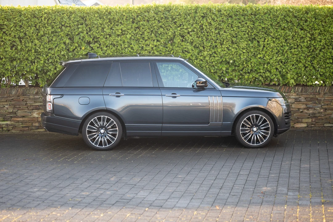 2020 Land Rover Range Rover L405 - Image 8 of 31