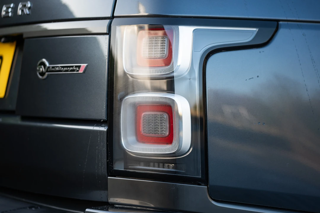 2020 Land Rover Range Rover L405 - Image 16 of 31