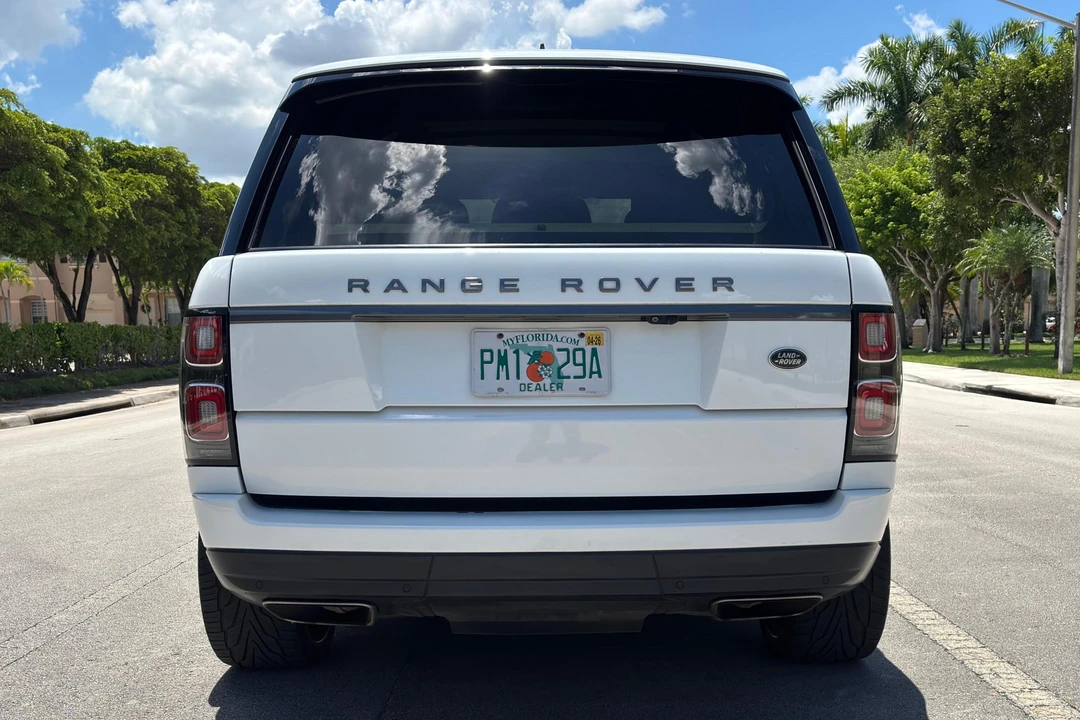 2020 Land Rover Range Rover L405 - Image 5 of 31