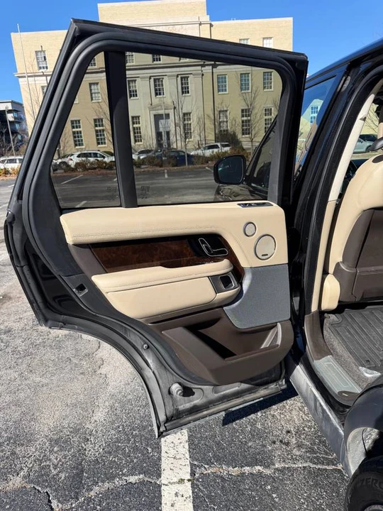 2020 Land Rover Range Rover L405 - Image 11 of 23