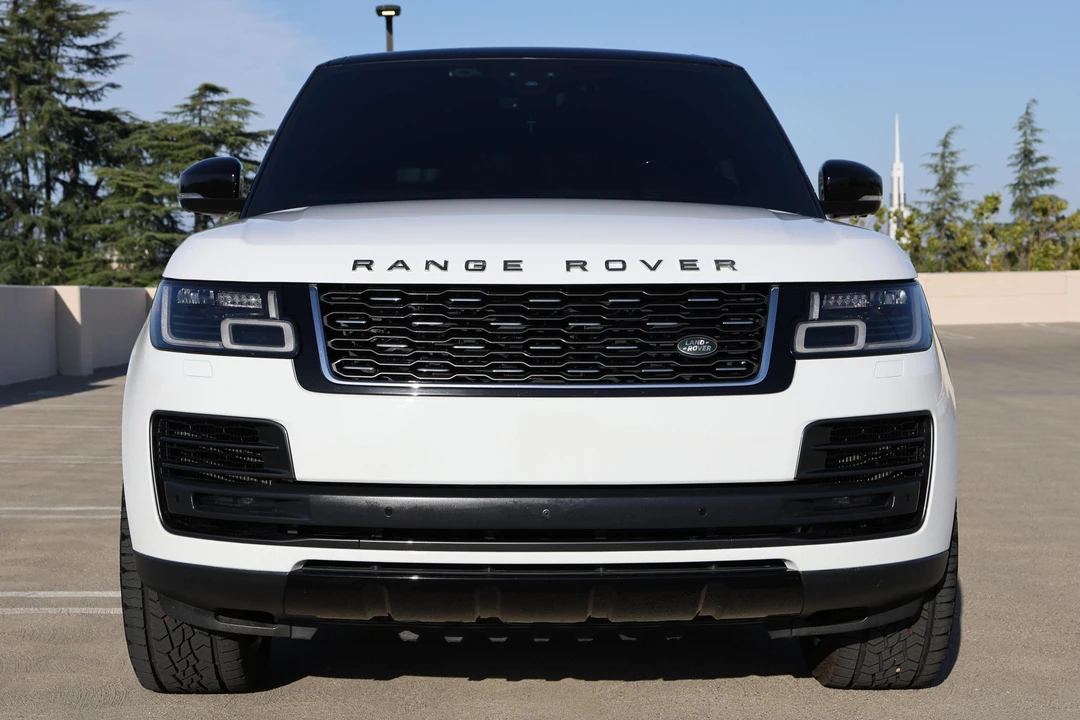 2020 Land Rover Range Rover L405 - Image 2 of 31