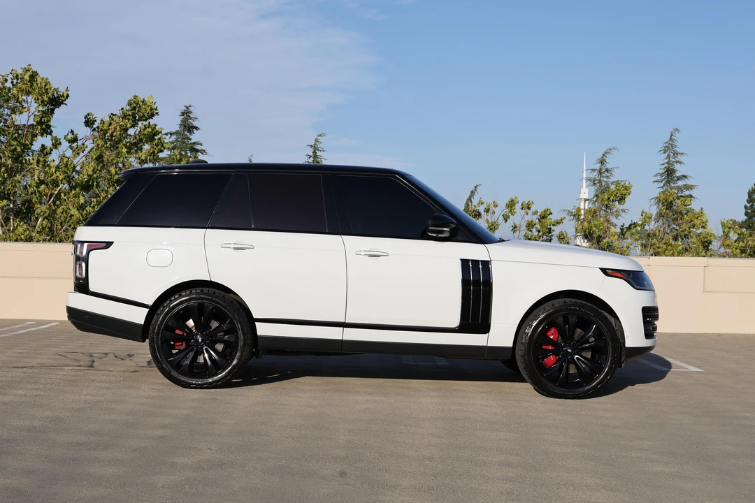 2020 Land Rover Range Rover L405 - Image 9 of 31