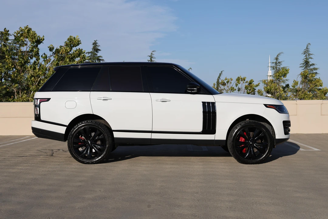 2020 Land Rover Range Rover L405 - Image 8 of 31