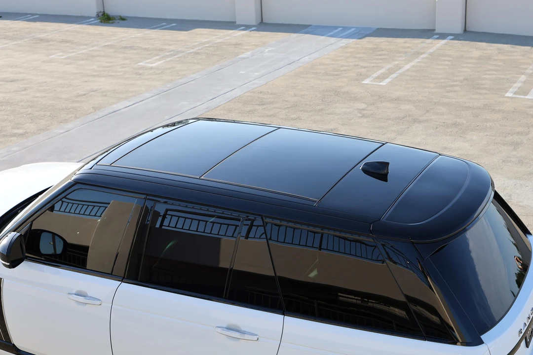 2020 Land Rover Range Rover L405 - Image 13 of 31