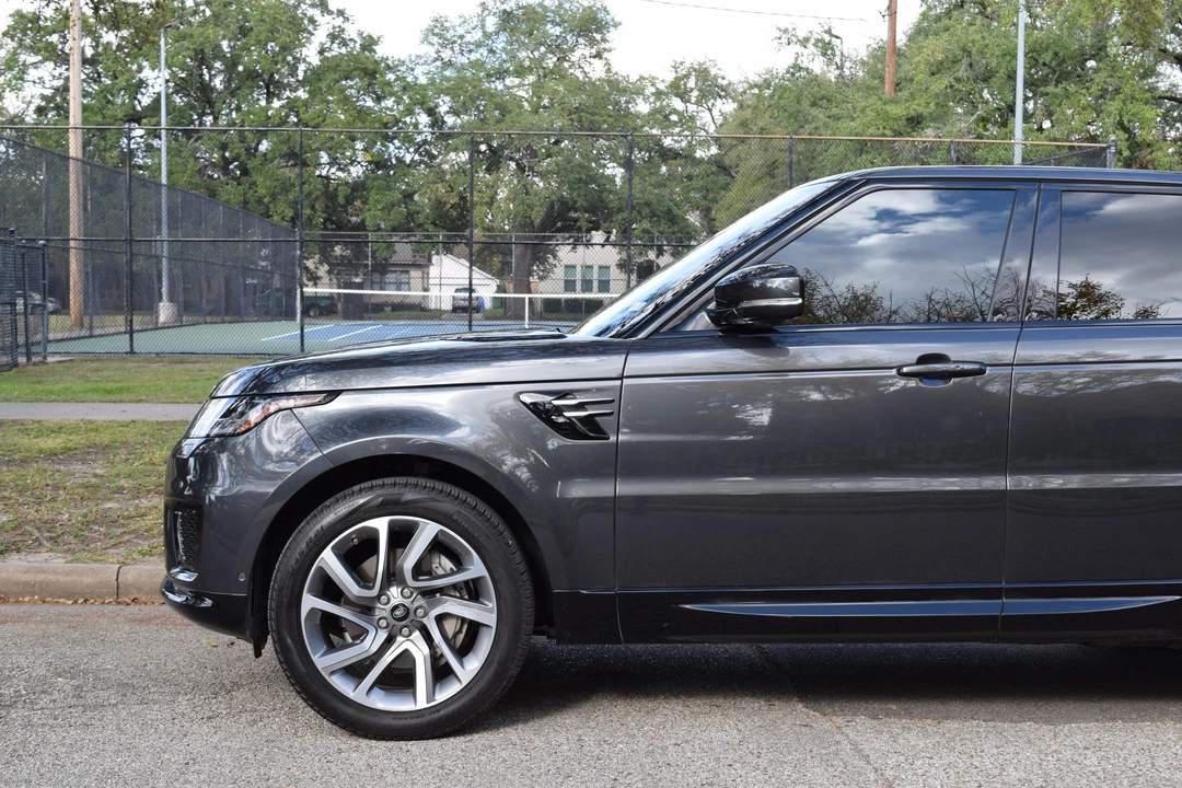 2020 Land Rover Range Rover Sport L494 - Image 17 of 31