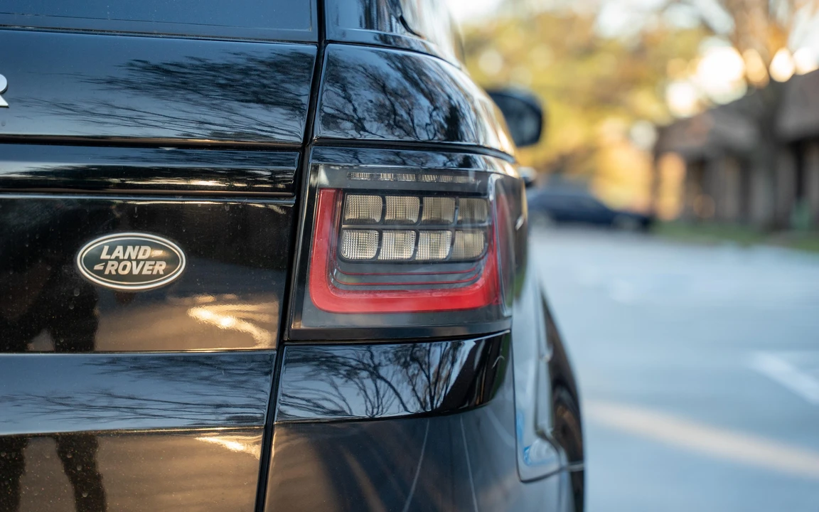 2020 Land Rover Range Rover Sport L494 - Image 17 of 31