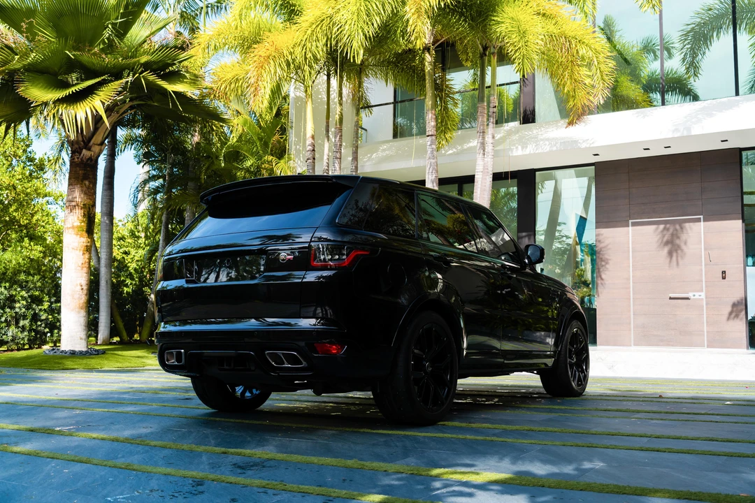 2020 Land Rover Range Rover Sport SVR L494 - Image 19 of 31