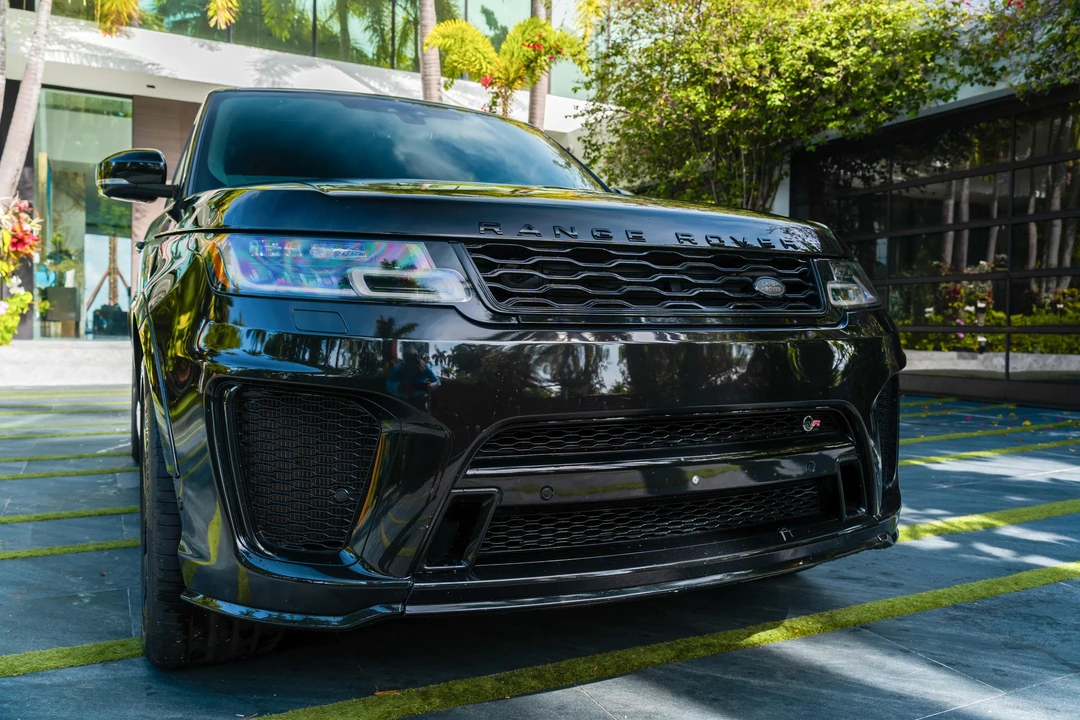 2020 Land Rover Range Rover Sport SVR L494 - Image 23 of 31