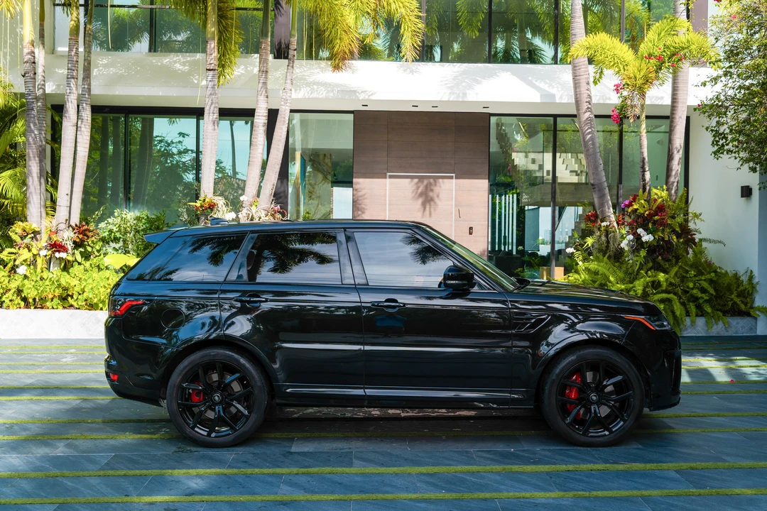 2020 Land Rover Range Rover Sport SVR L494 - Image 20 of 31