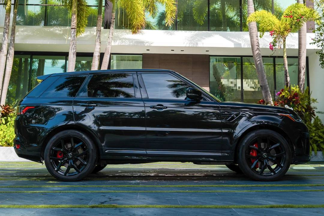 2020 Land Rover Range Rover Sport SVR L494 - Image 3 of 31