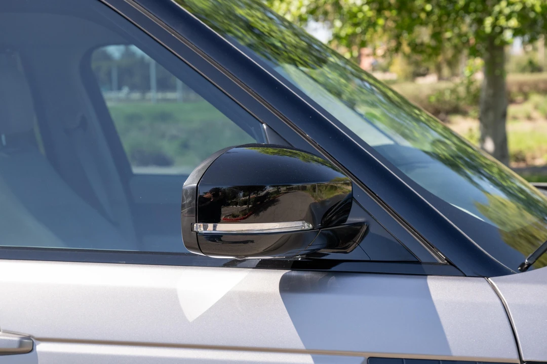 2020 Land Rover Range Rover L405 - Image 28 of 31
