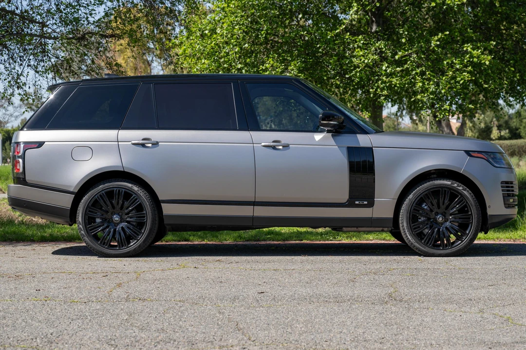 2020 Land Rover Range Rover L405 - Image 3 of 31