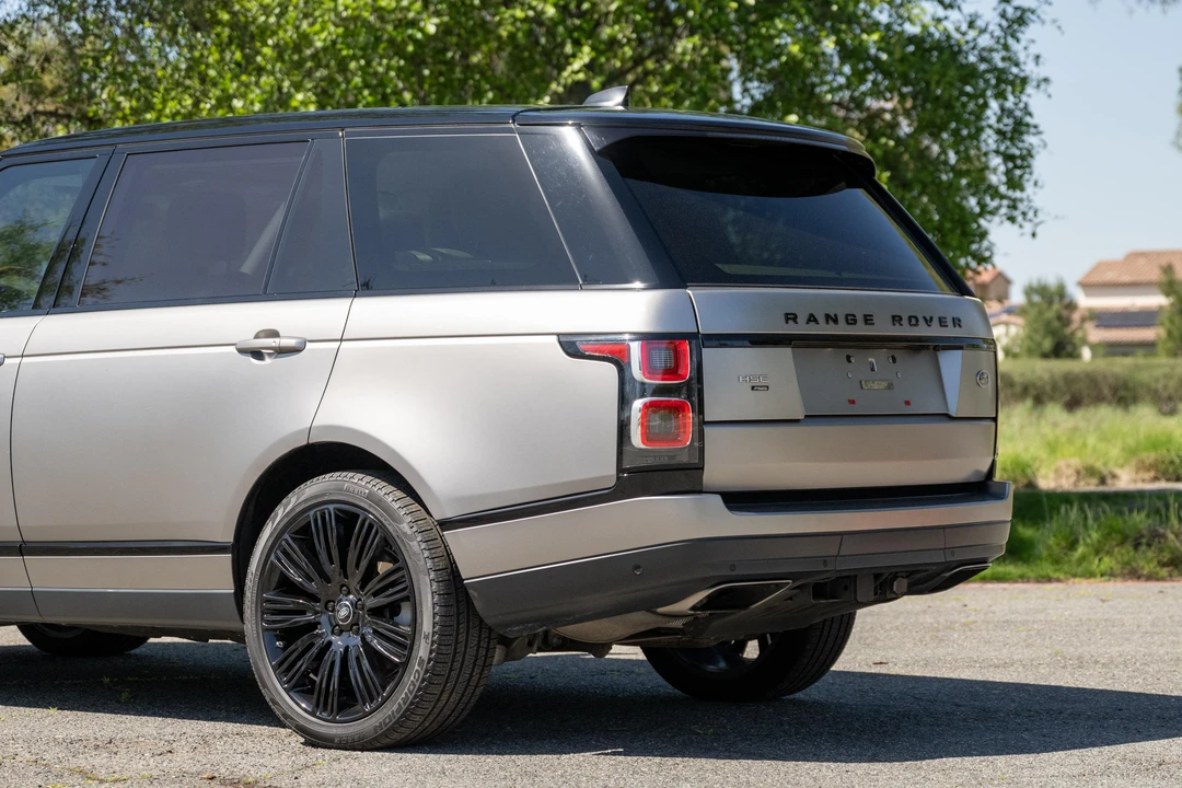 2020 Land Rover Range Rover L405 - Image 17 of 31