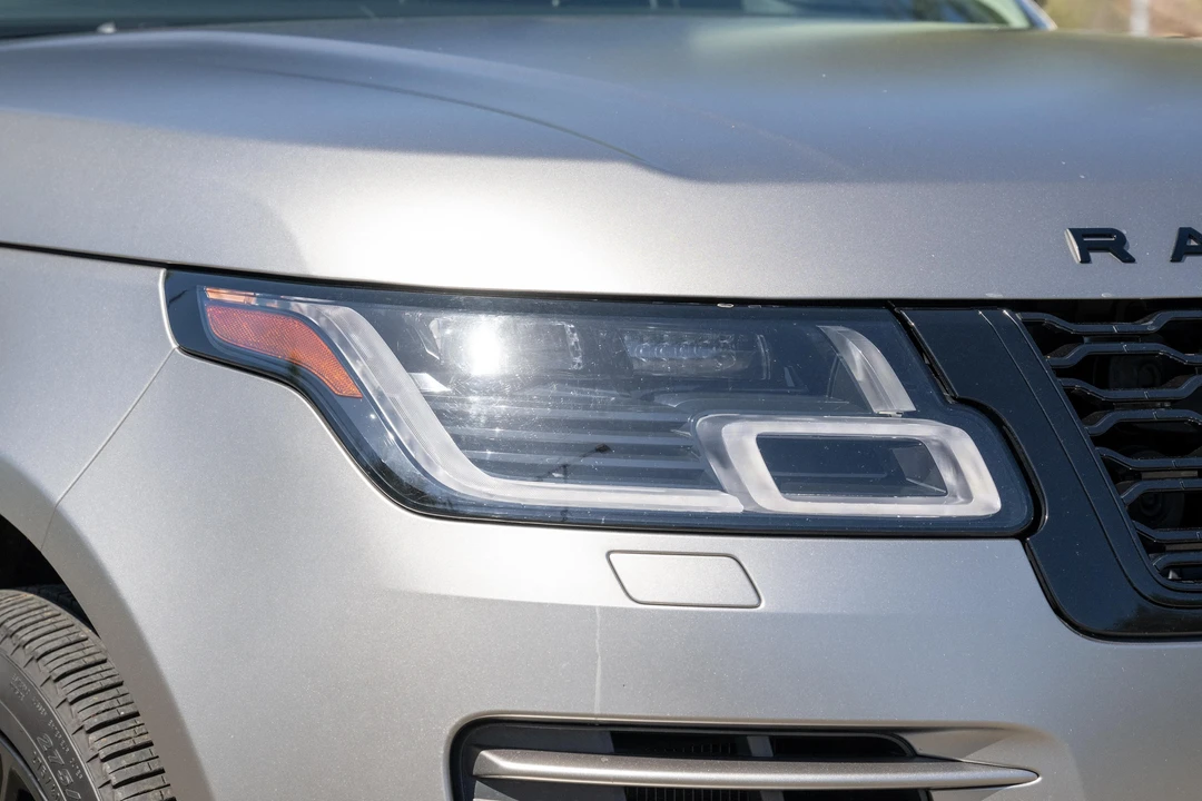 2020 Land Rover Range Rover L405 - Image 10 of 31