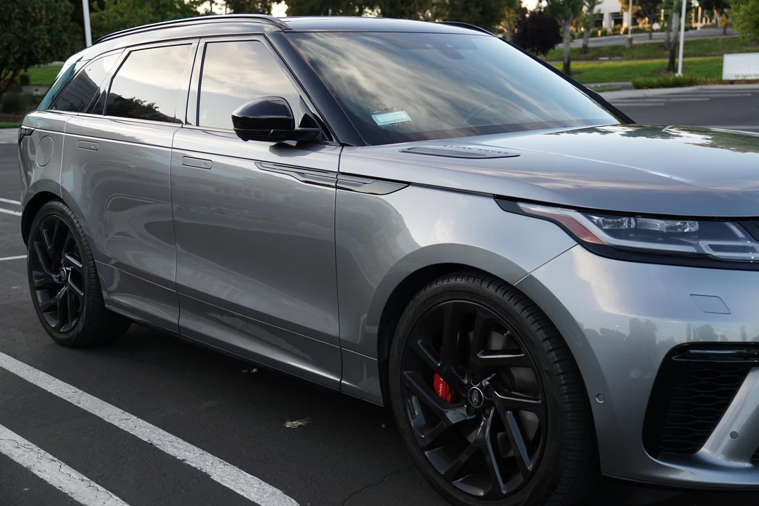2020 Land Rover Range Rover Velar - Image 18 of 31