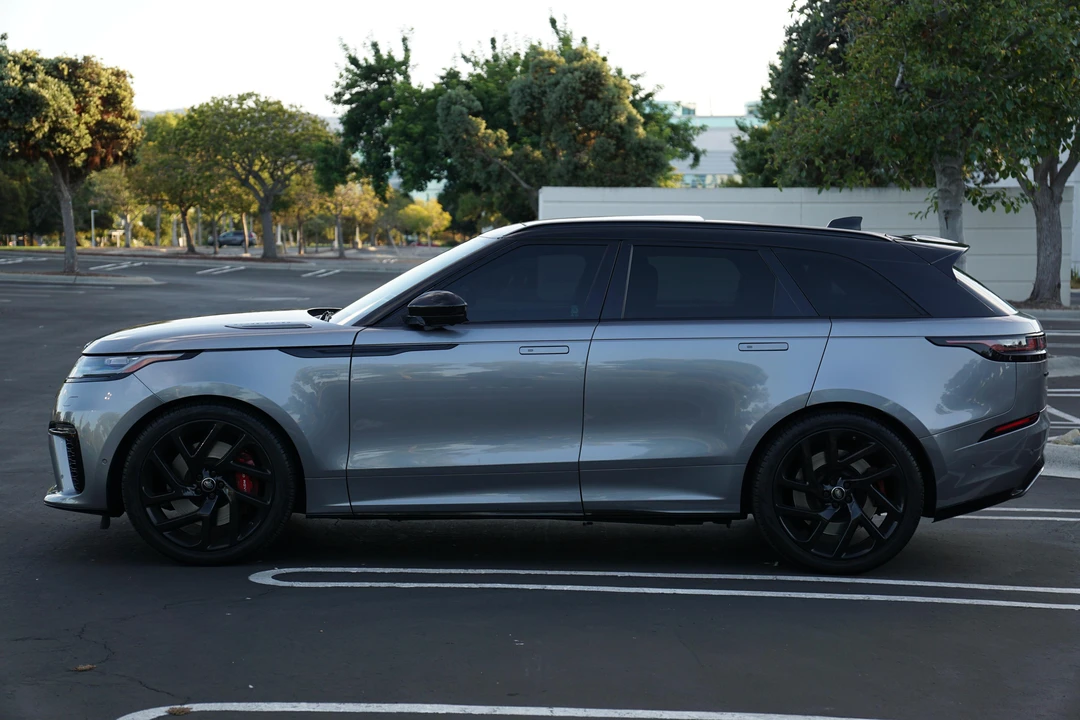 2020 Land Rover Range Rover Velar - Image 3 of 31