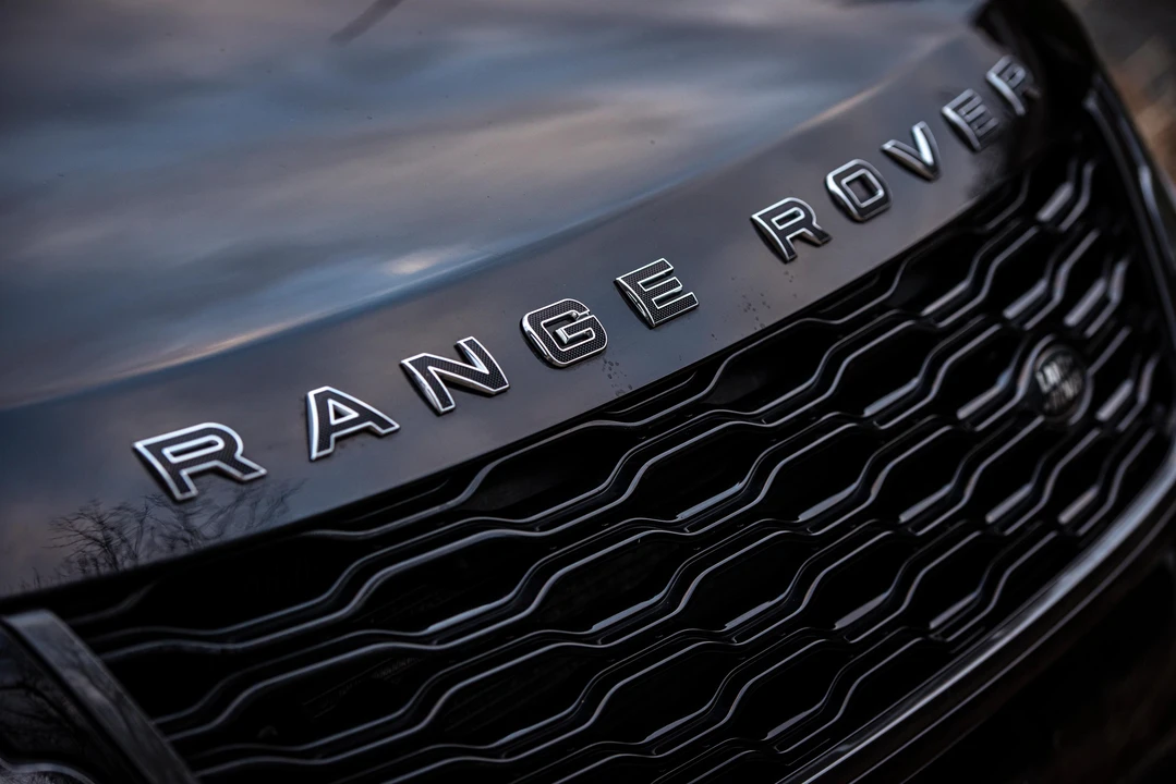 2020 Land Rover Range Rover Velar - Image 22 of 31