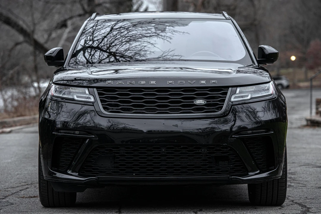 2020 Land Rover Range Rover Velar - Image 2 of 31