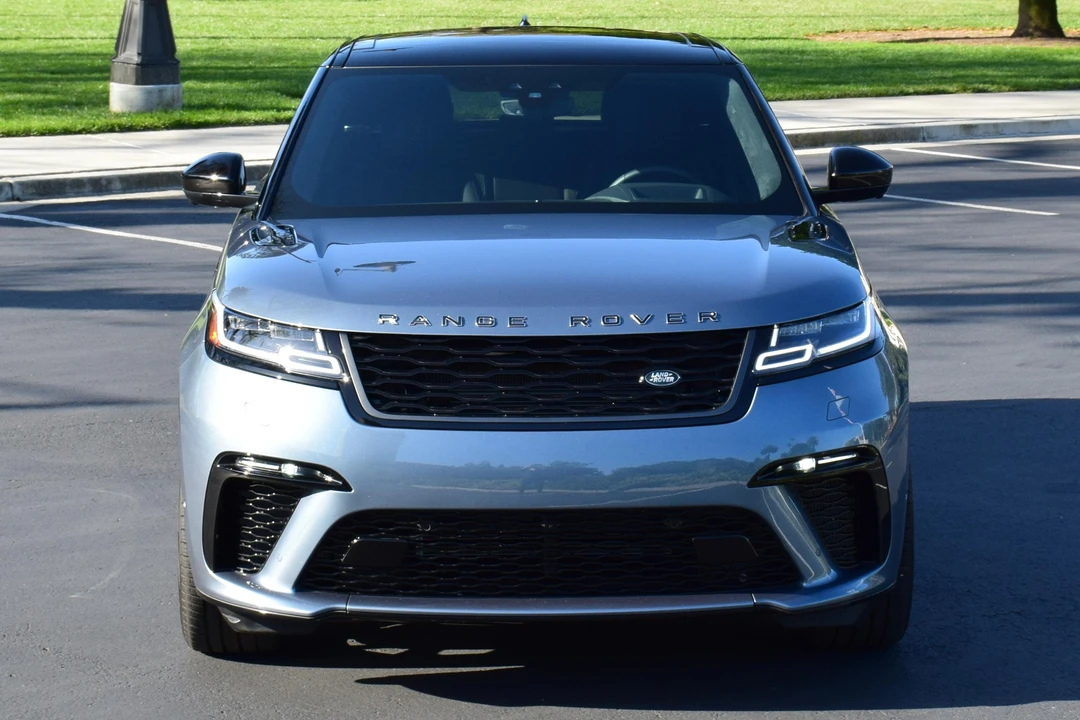 2020 Land Rover Range Rover Velar - Image 2 of 31