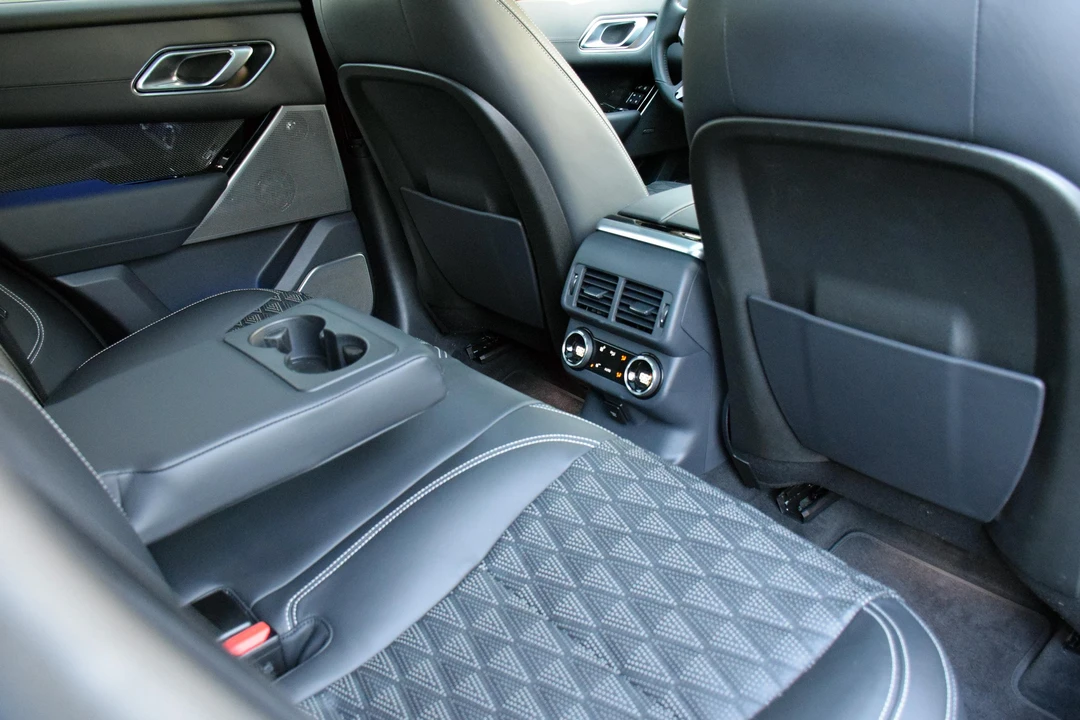 2020 Land Rover Range Rover Velar - Image 30 of 31