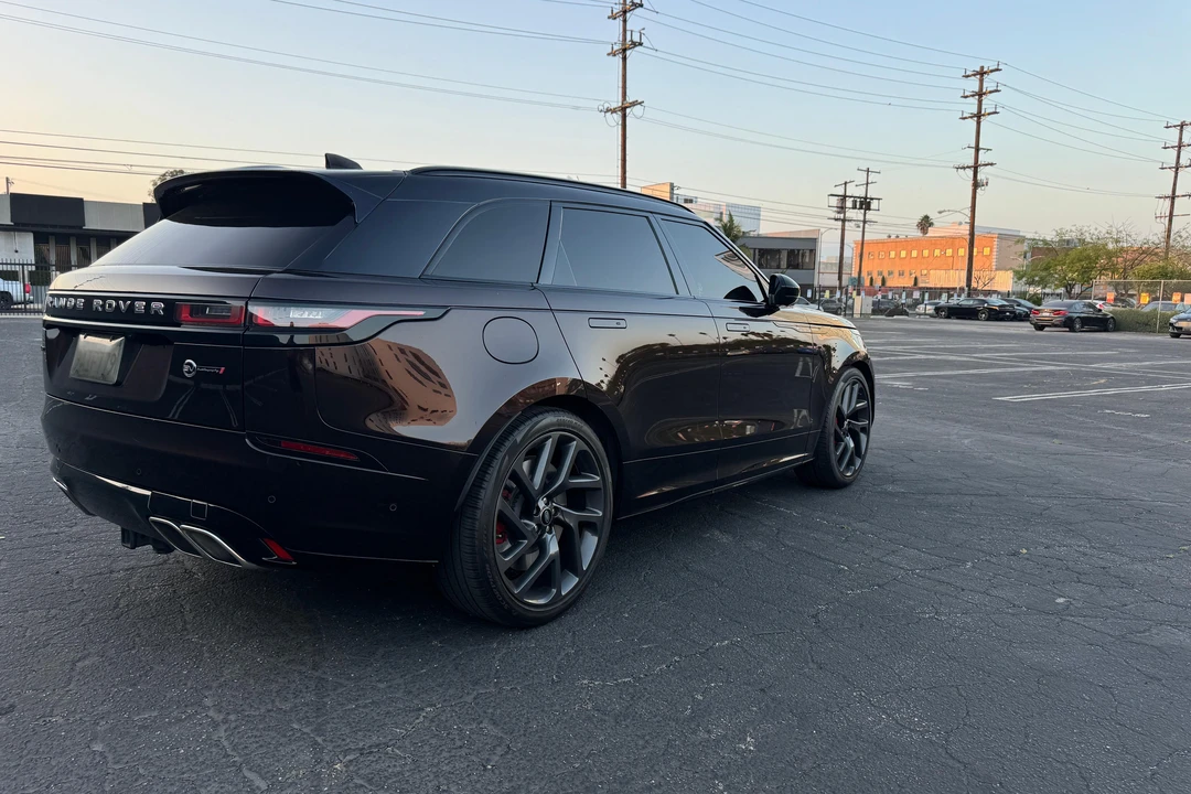 2020 Land Rover Range Rover Velar - Image 11 of 31