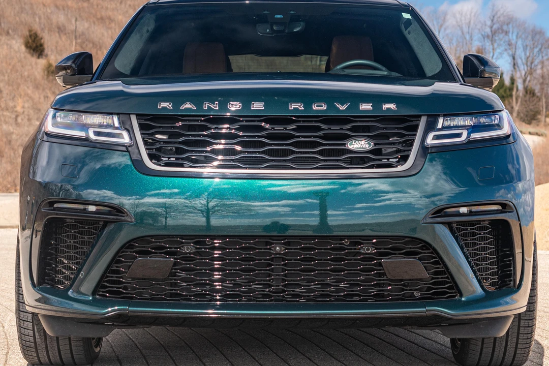 2020 Land Rover Range Rover Velar - Image 9 of 31