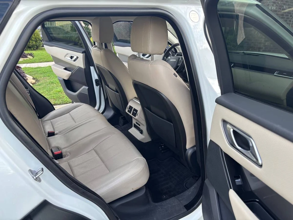 2020 Land Rover Range Rover Velar - Image 8 of 12