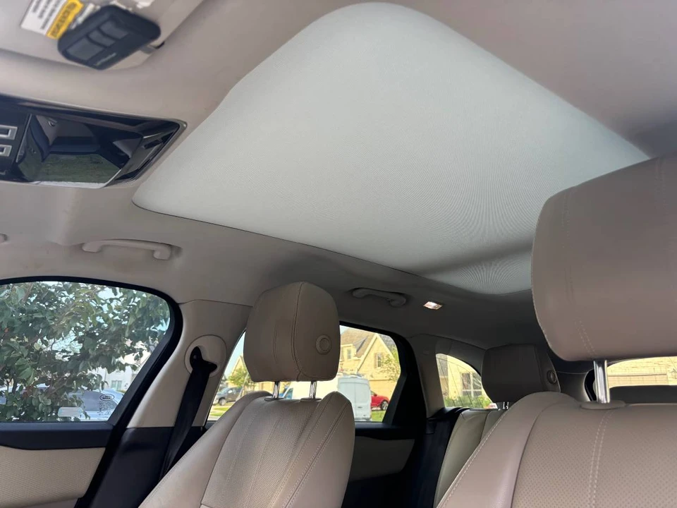 2020 Land Rover Range Rover Velar - Image 9 of 12