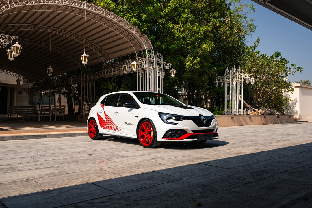 2020 Renault Megane RS III 4th Gen - Image 3 of 31