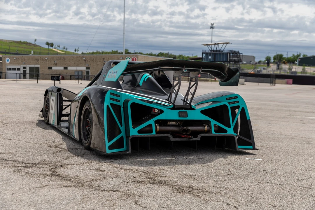 2020 Revolution - Image 23 of 31