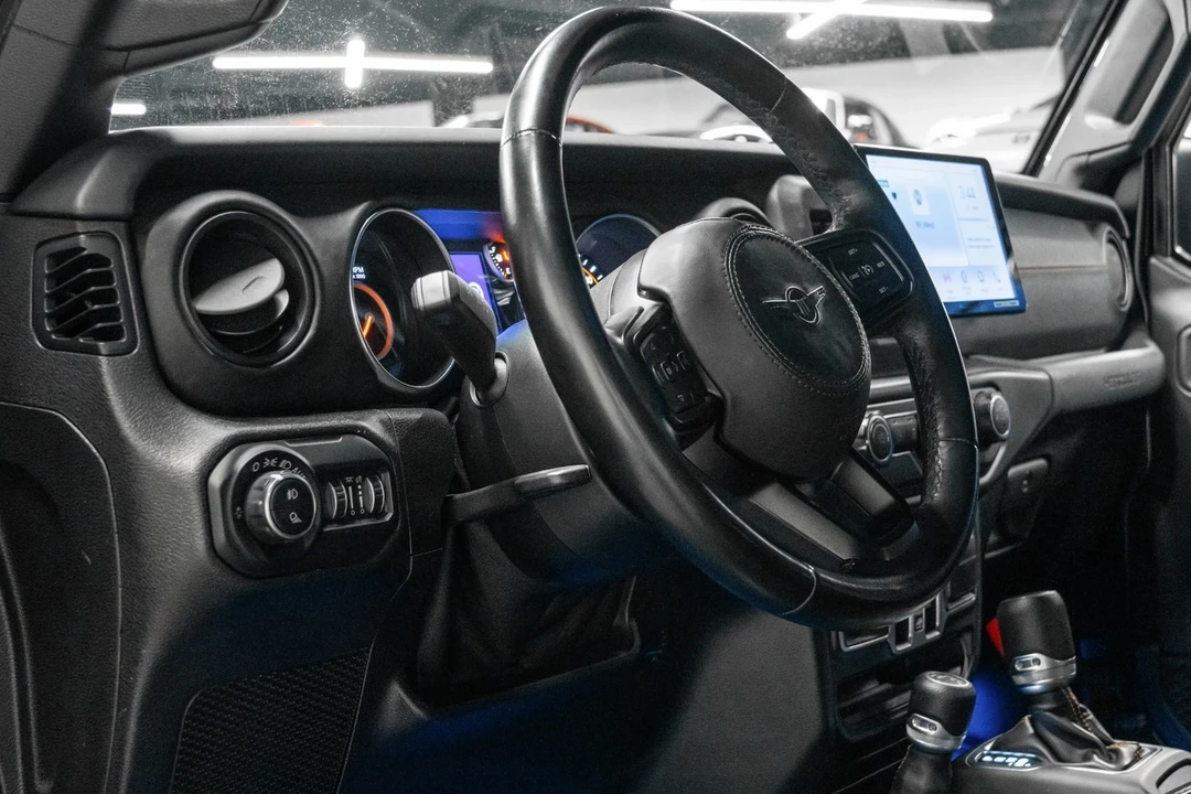 2020 Rezvani - Image 12 of 21