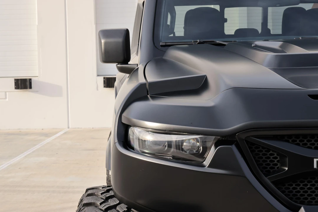 2020 Rezvani - Image 22 of 31