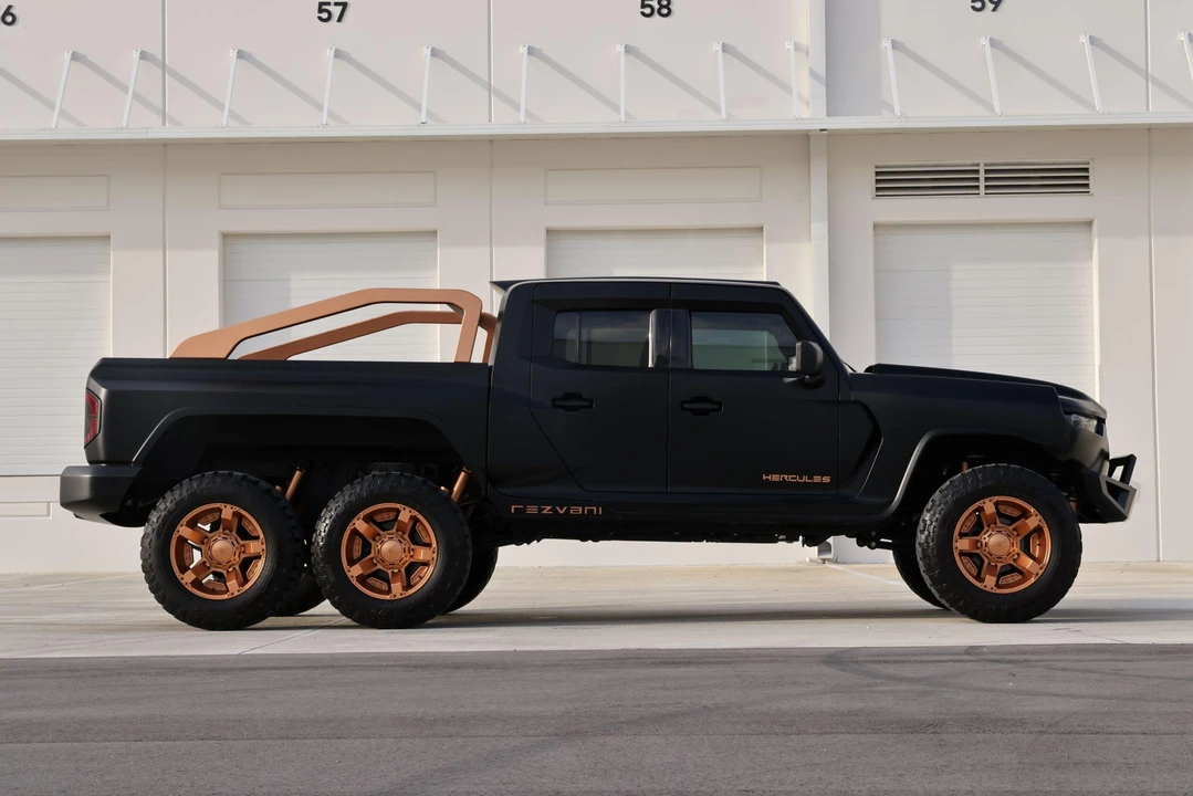 2020 Rezvani - Image 16 of 31
