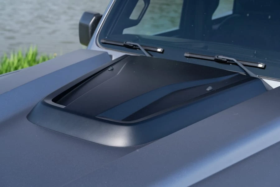 2020 Rezvani - Image 12 of 31