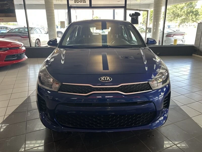 2020 Kia Rio - Image 3 of 4