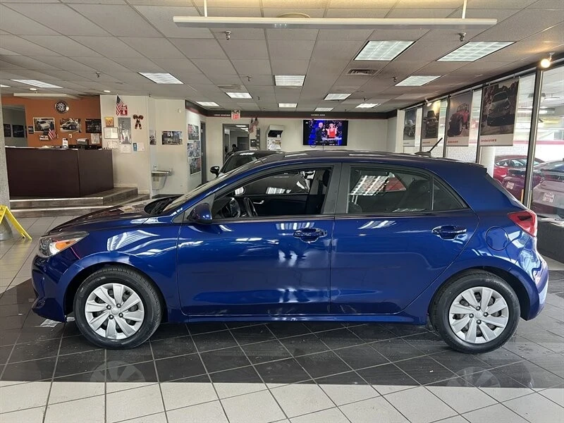 2020 Kia Rio - Image 2 of 4