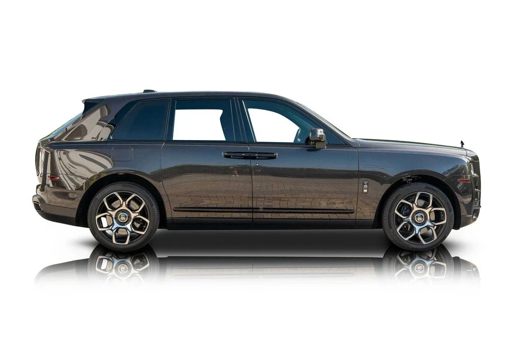 2020 Rolls-Royce Cullinan Black Badge - Image 2 of 12