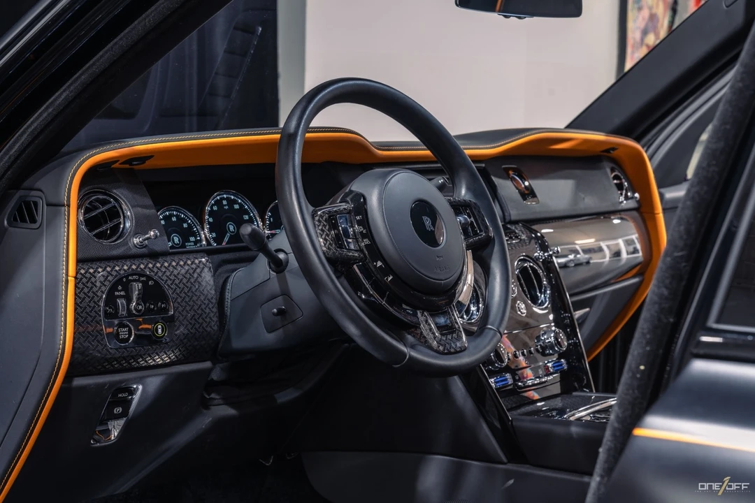 2020 Rolls-Royce Cullinan Black Badge - Image 2 of 12
