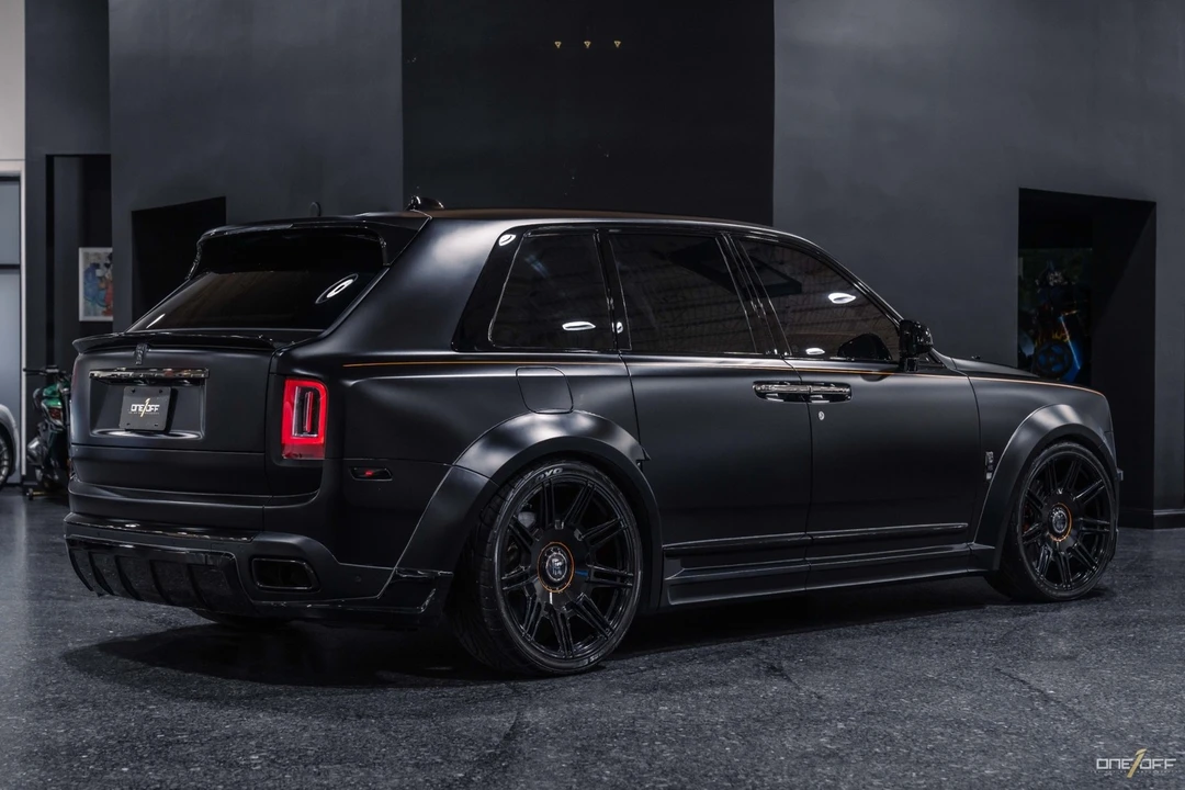 2020 Rolls-Royce Cullinan Black Badge - Image 8 of 12