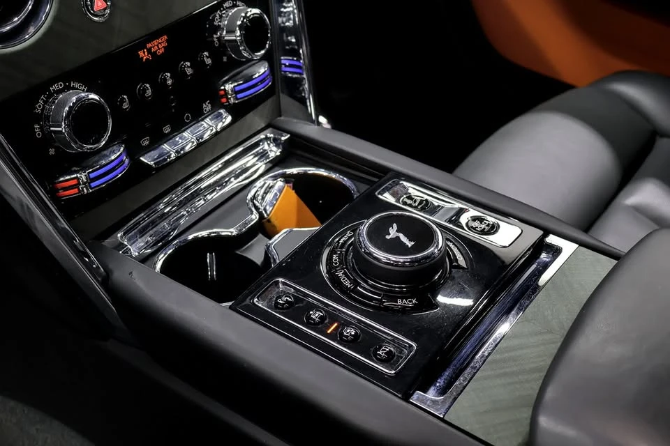 2020 Rolls-Royce Cullinan - Image 17 of 20