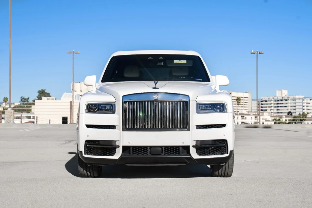 2020 Rolls-Royce Cullinan Black Badge - Image 2 of 21