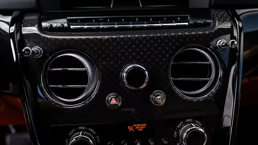 2020 Rolls-Royce Cullinan Black Badge - Image 22 of 31
