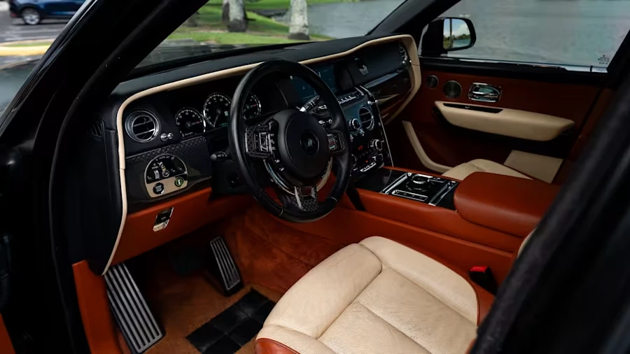 2020 Rolls-Royce Cullinan Black Badge - Image 14 of 31