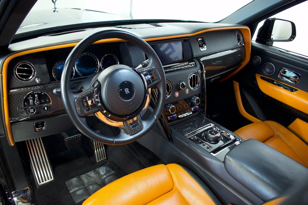 2020 Rolls-Royce Cullinan Black Badge - Image 2 of 7